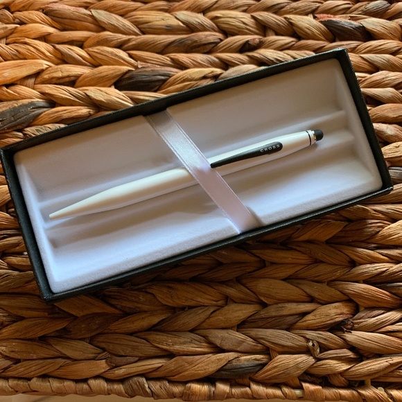 Cross Tech 2 w/ Stylus | Pearl White - Picture 2 of 6